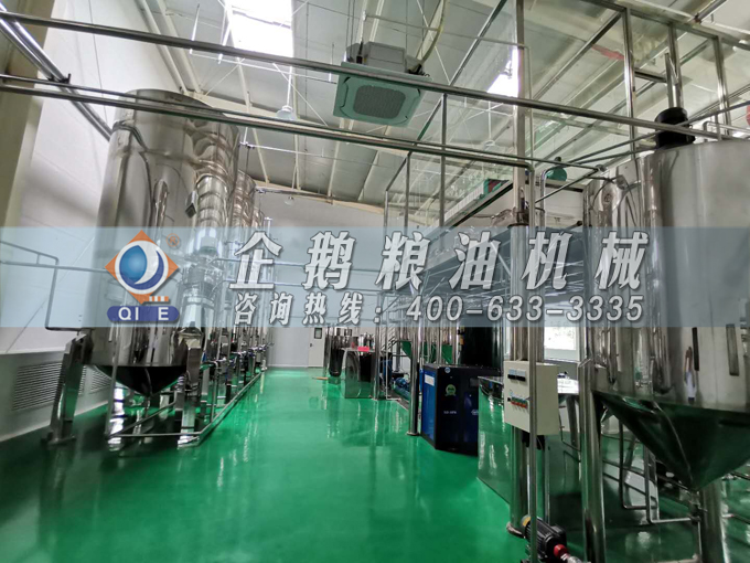 企鵝牌茶籽油雙螺桿榨油機(jī)，用心制造獲得客戶認(rèn)可(圖5)